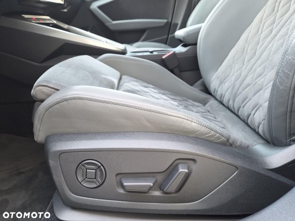 Audi S3 Sportback - 12