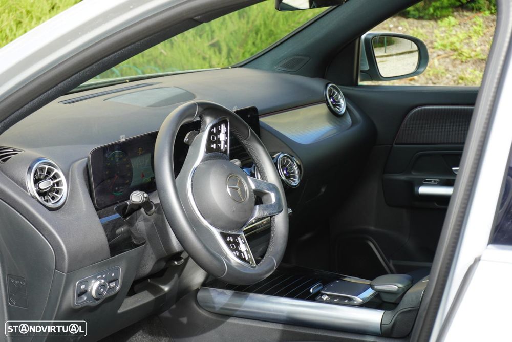 Mercedes-Benz EQA 350 4Matic - 12