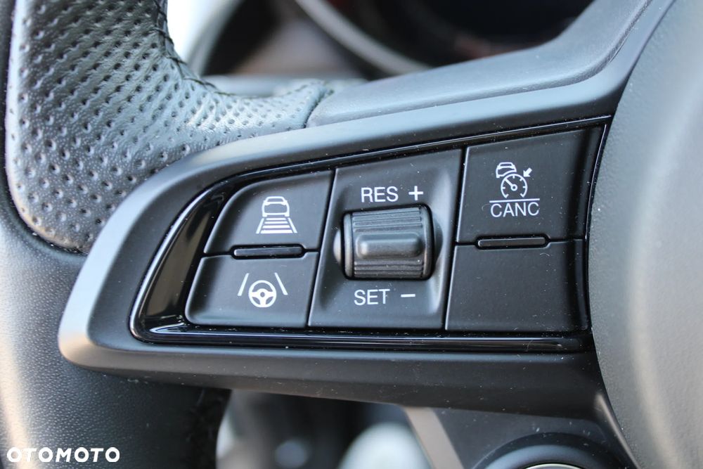 Alfa Romeo Giulia 2.0 Turbo Veloce Q4 - 28
