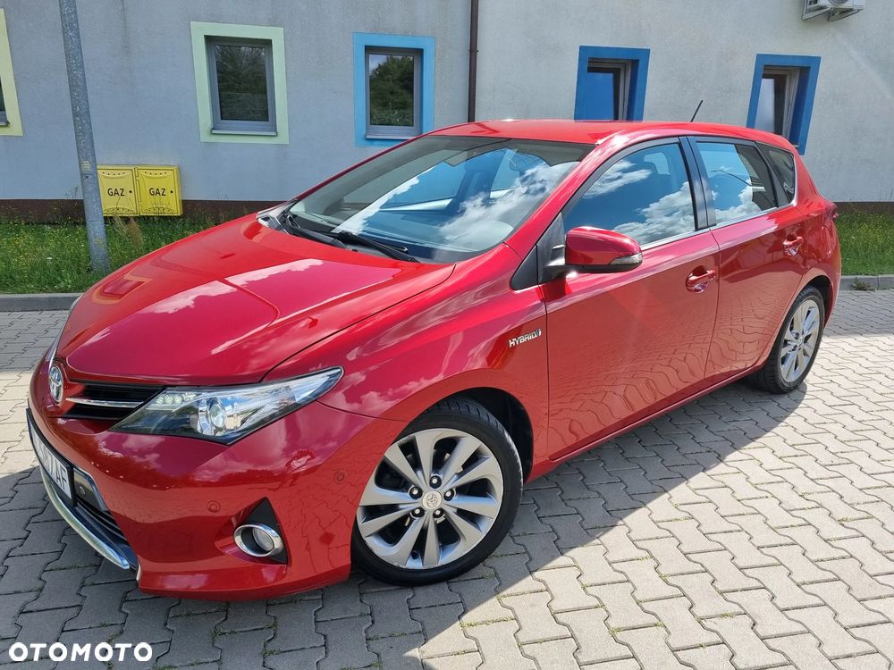 Toyota Auris 1.8 HSD Luna - 11