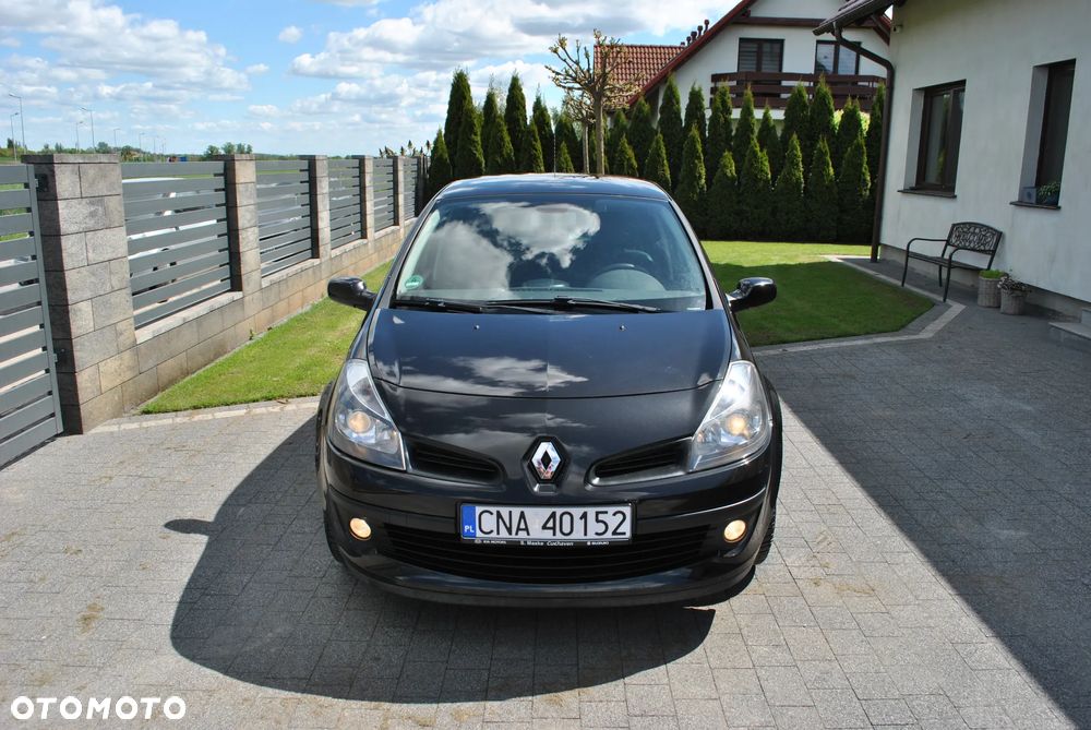 Renault Clio 1.2 16V Exception - 11