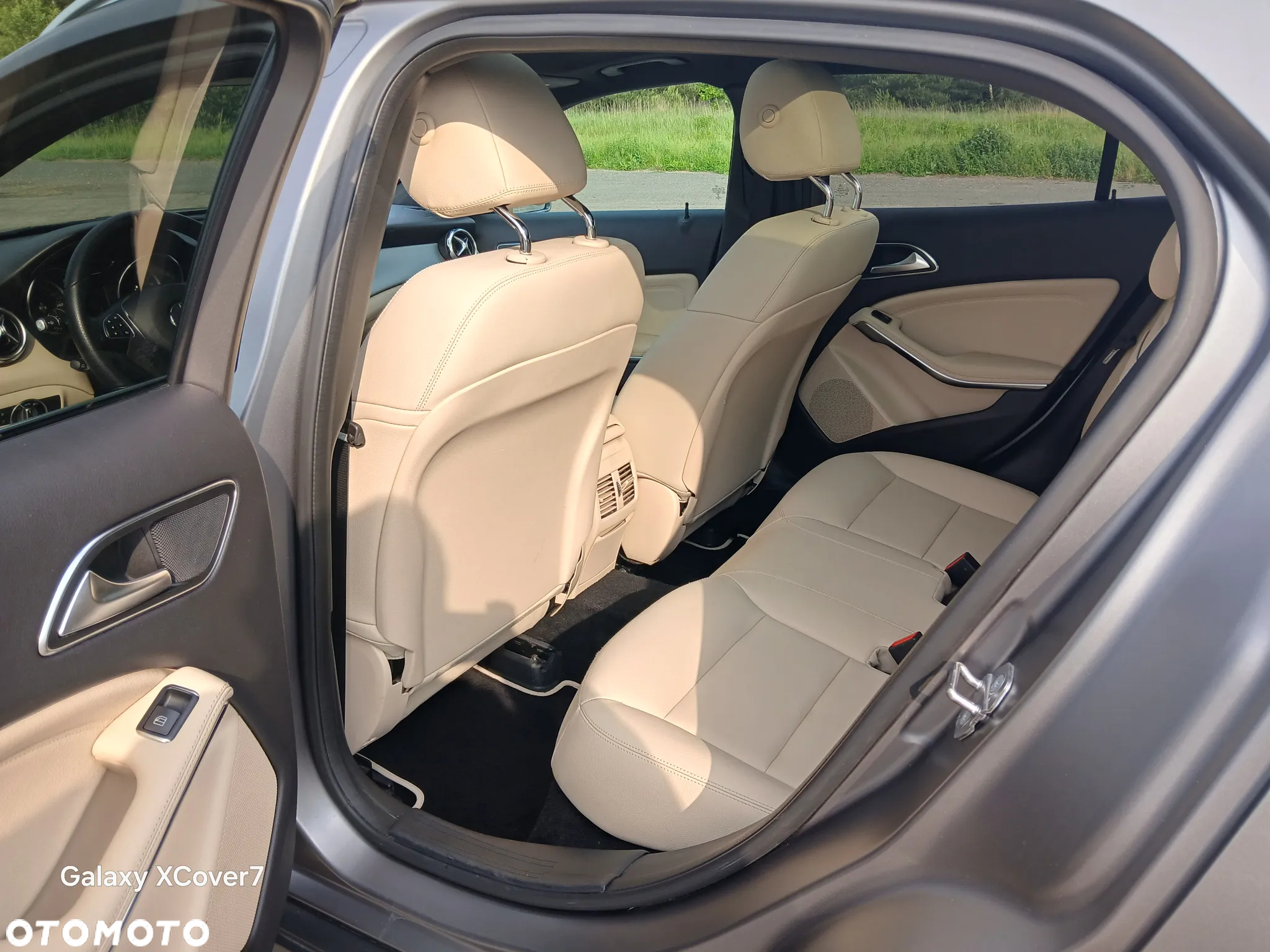 Mercedes-Benz GLA 250 4-Matic AMG Line - 6
