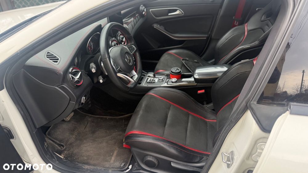 Mercedes-Benz CLA - 6