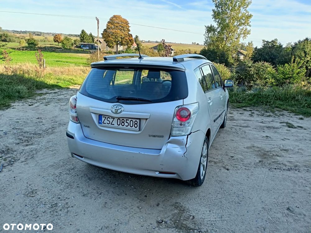 Toyota Verso 2009 photo 5