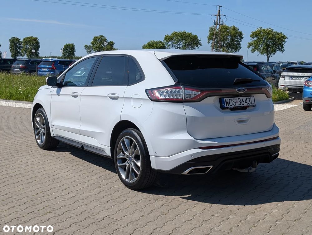 Ford Edge 2.0 TDCi Bi-Turbo 4x4 ST-LINE - 11