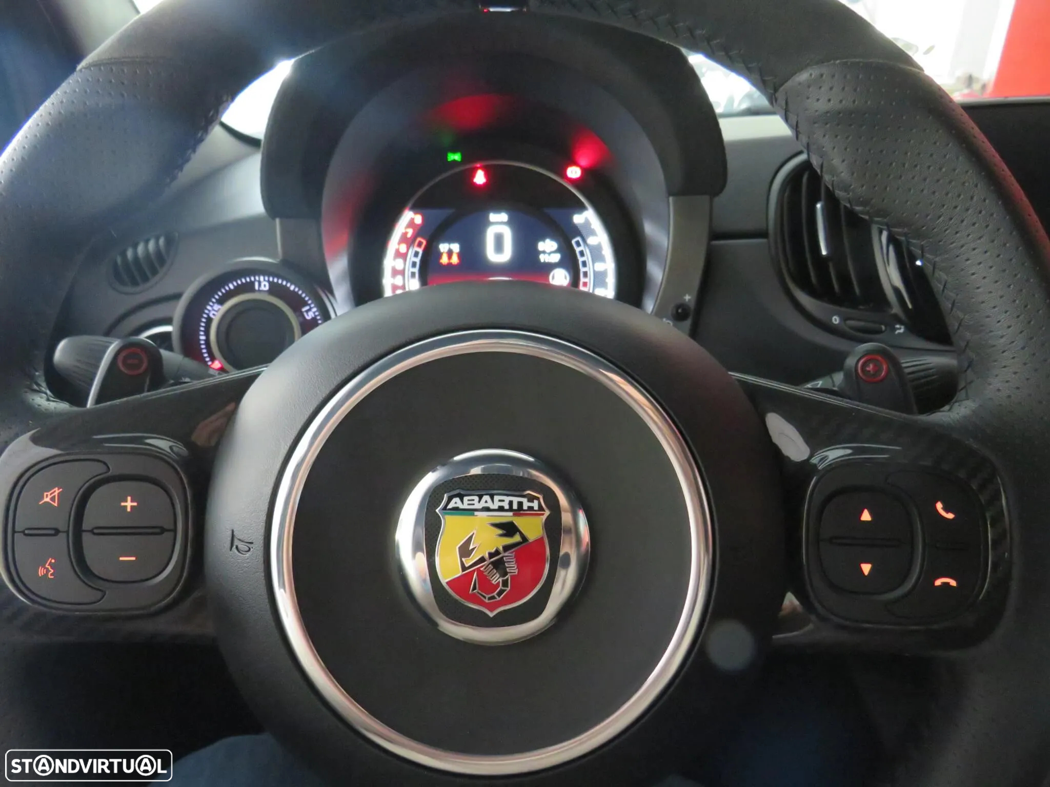 Abarth 695 1.4 T-Jet MTA - 16