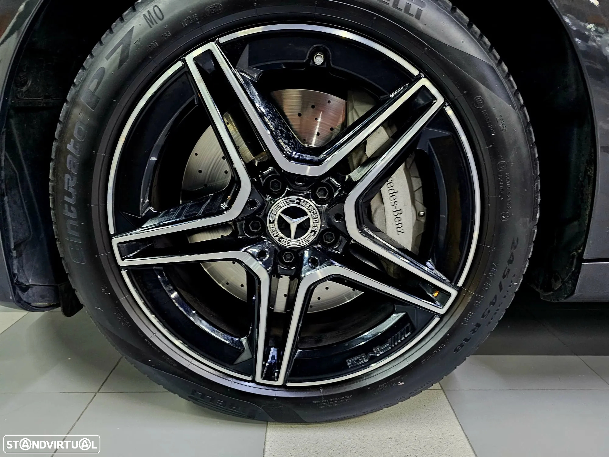 Mercedes-Benz E 300 de AMG Line - 6