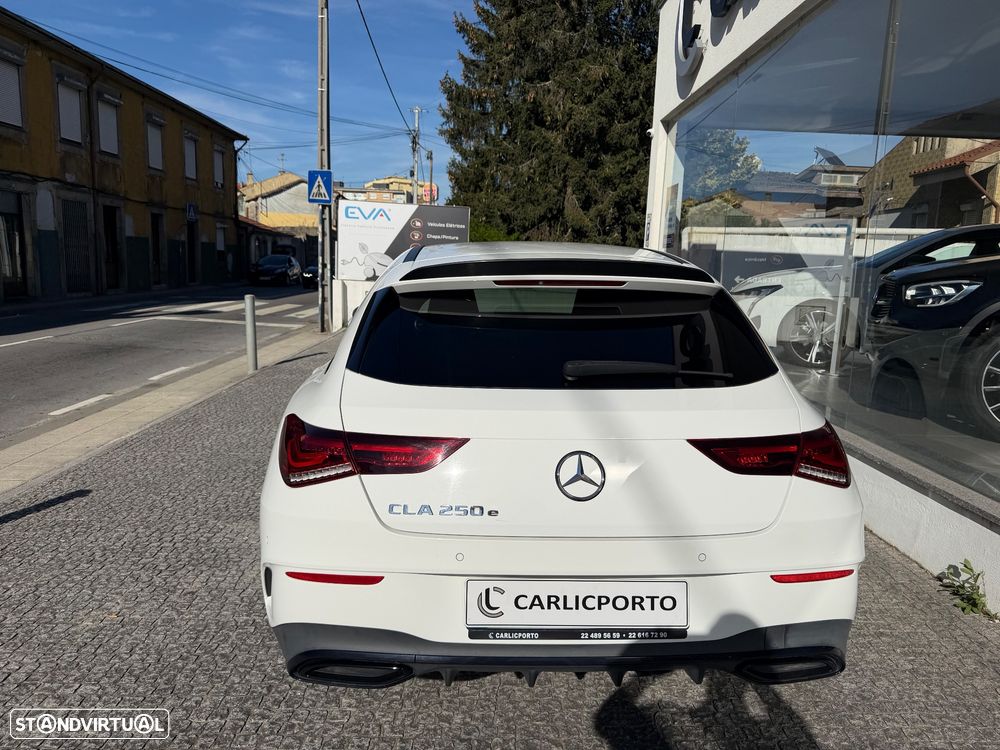 Mercedes-Benz CLA 250 e Shooting Brake AMG Line - 5