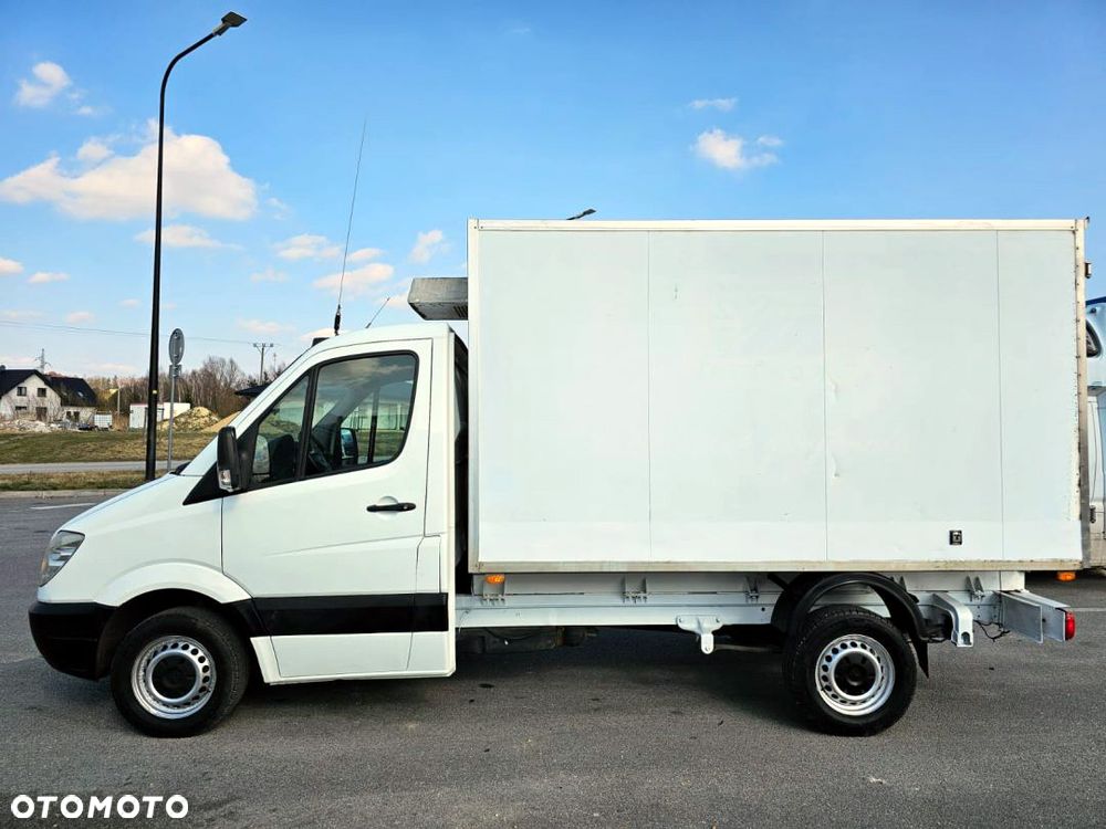 Mercedes-Benz Sprinter - 7