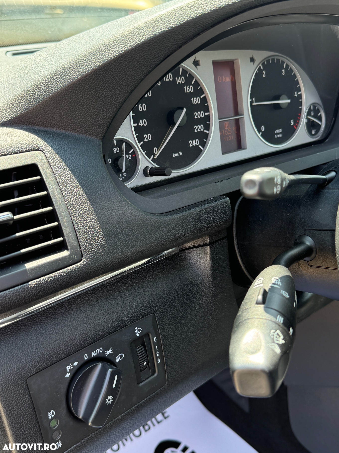 Mercedes-Benz B 200 CDI - 10