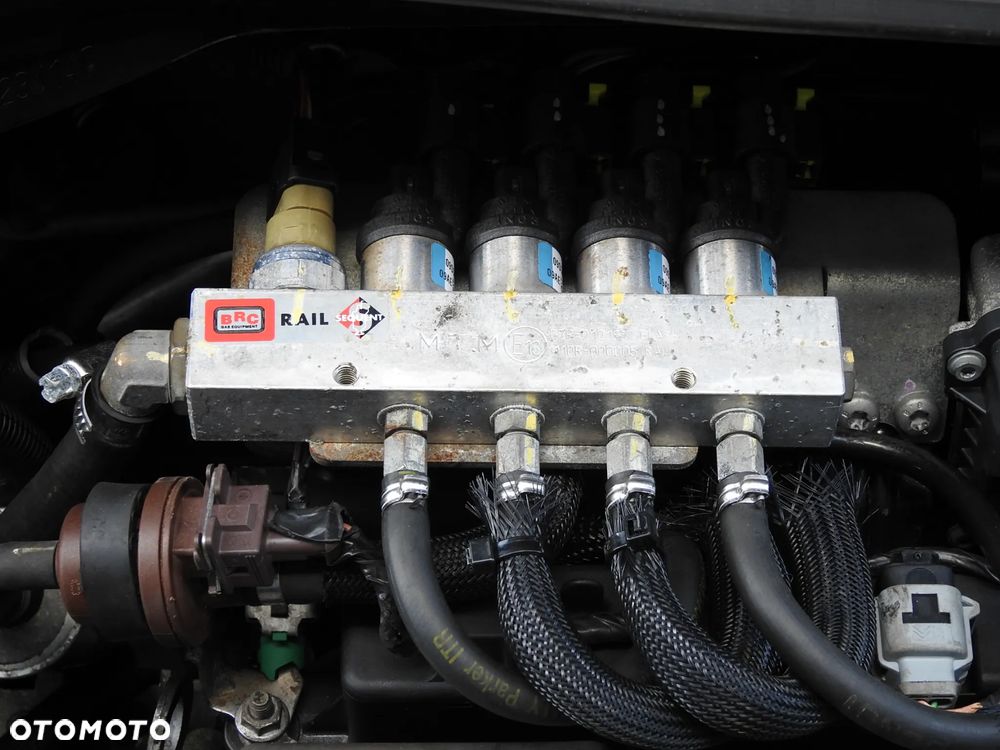 Peugeot 207 1.4 Active - 23