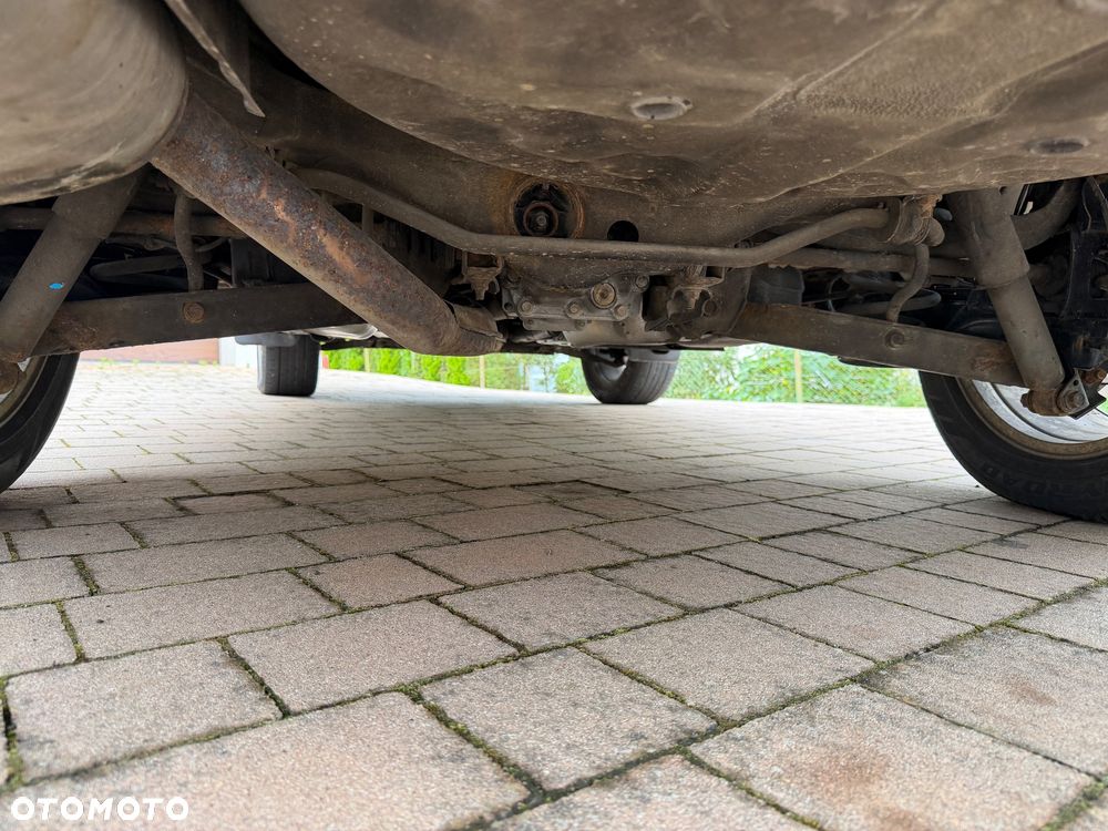 Nissan X-Trail 2.0 dCi 4x4 DPF SE - 30
