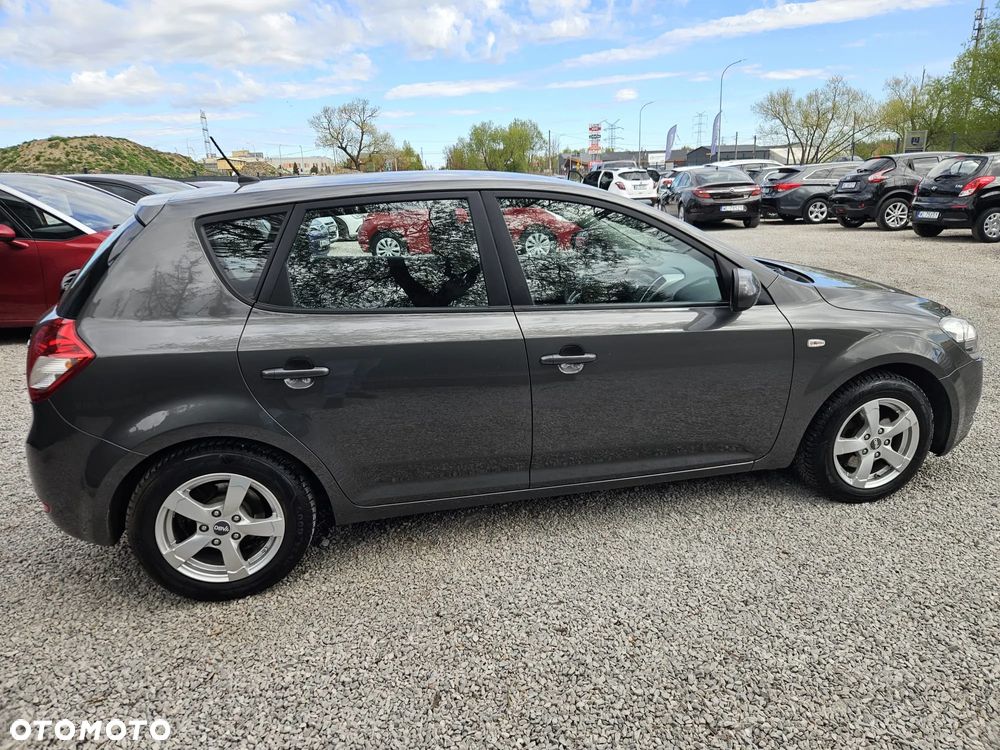 Kia Ceed 1.4 CVVT Spirit - 14