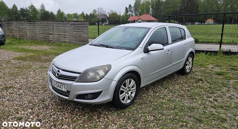 Opel Astra - 2