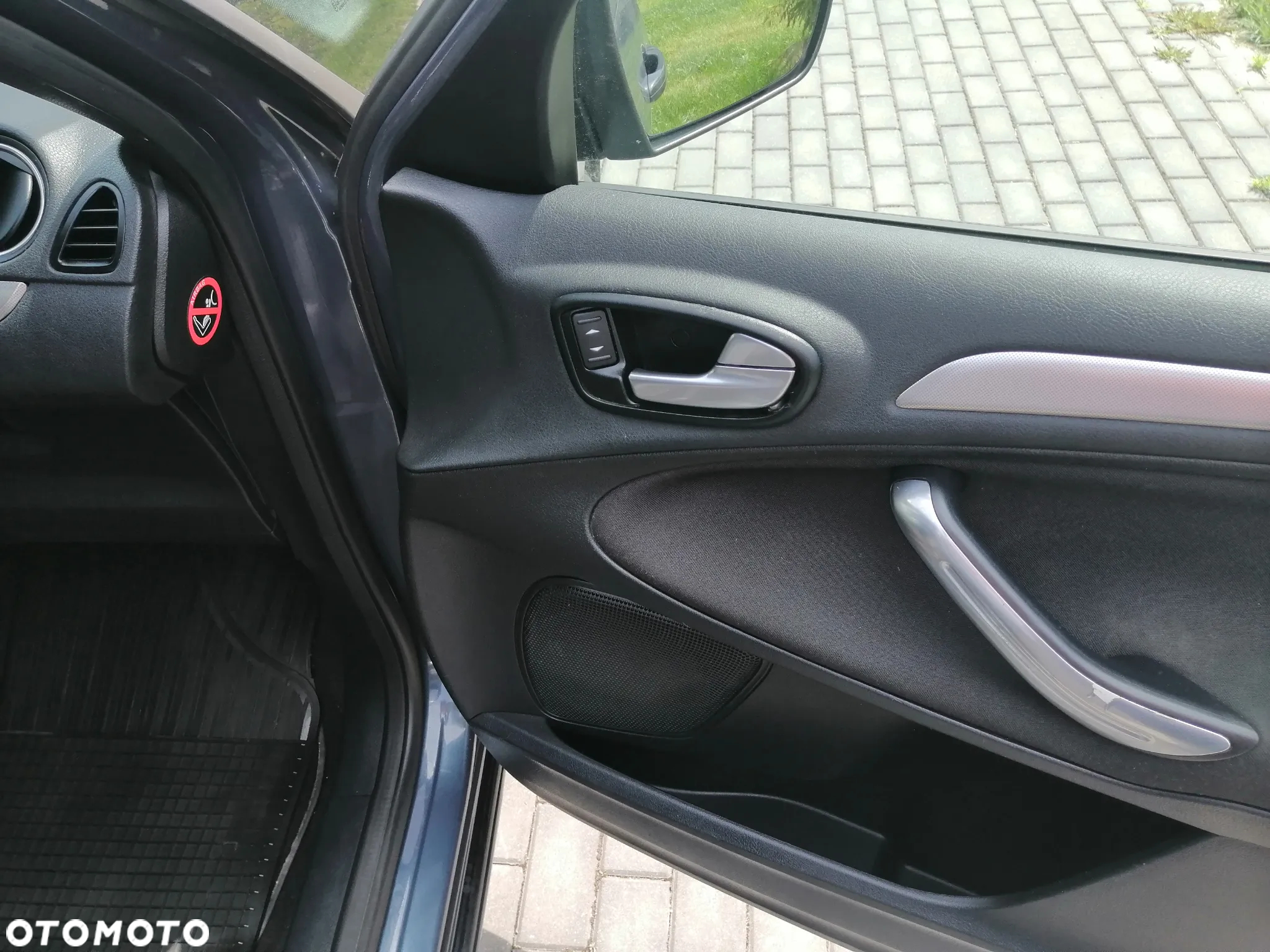 Ford S-Max 2.0 TDCi DPF Titanium - 28