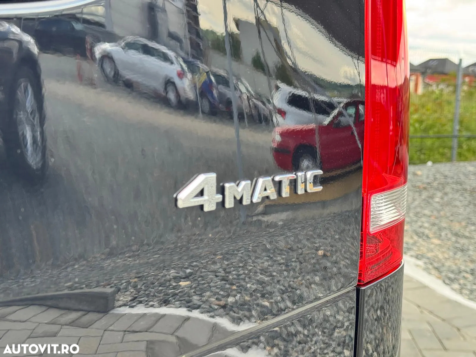 Mercedes-Benz V 300 d Combi Lung 237 CP AWD 9AT - 13