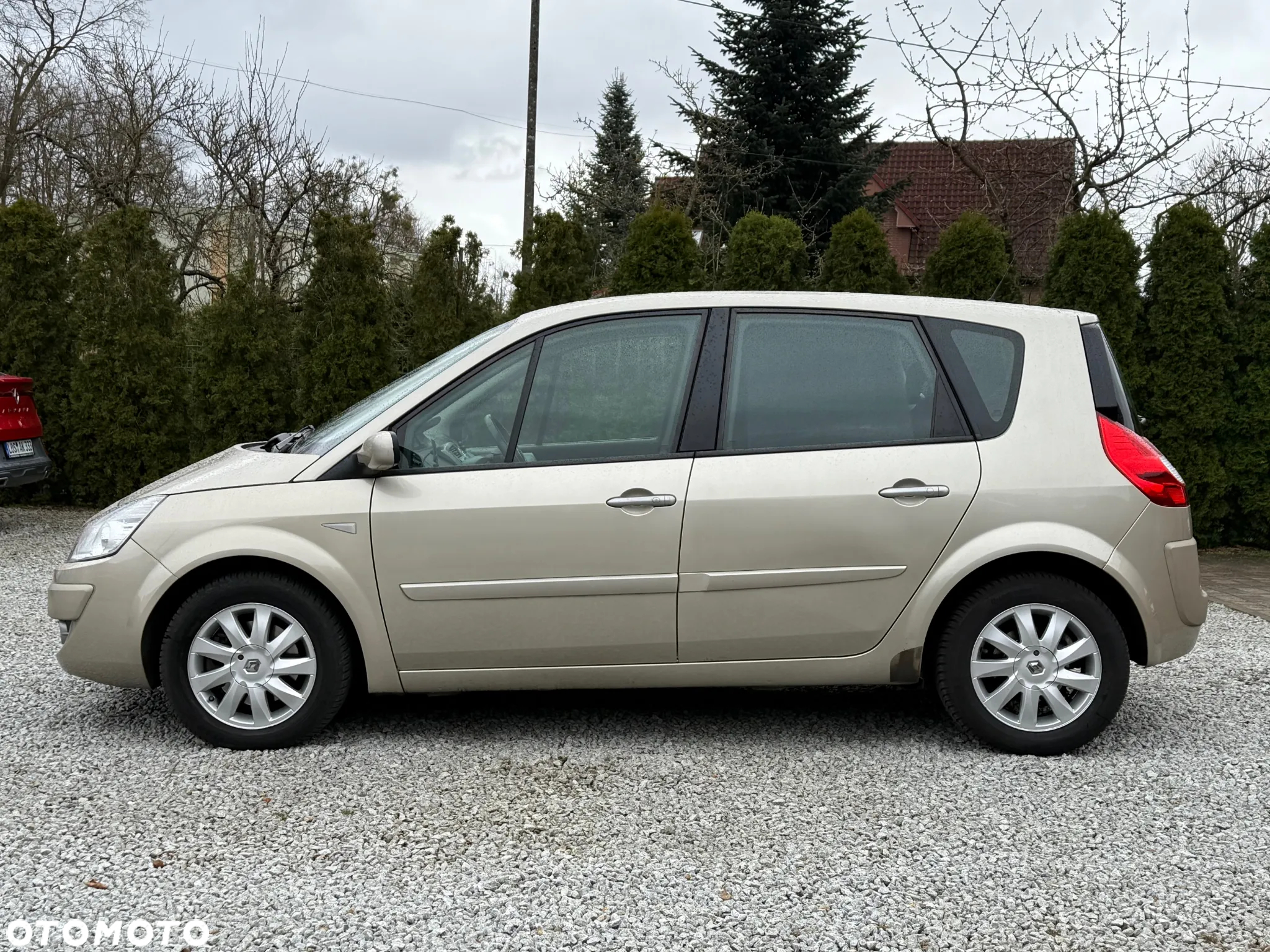Renault Scenic 2.0 16V Dynamique - 4