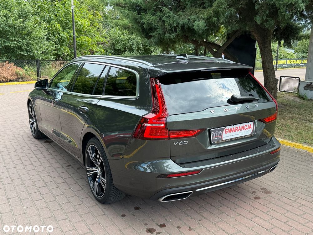 Volvo V60 B4 B DKG Plus Bright - 13