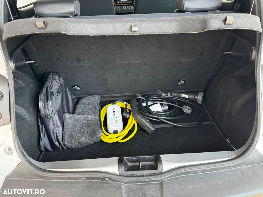 Dacia Spring Cargo Electric 45 (33kW) - 10