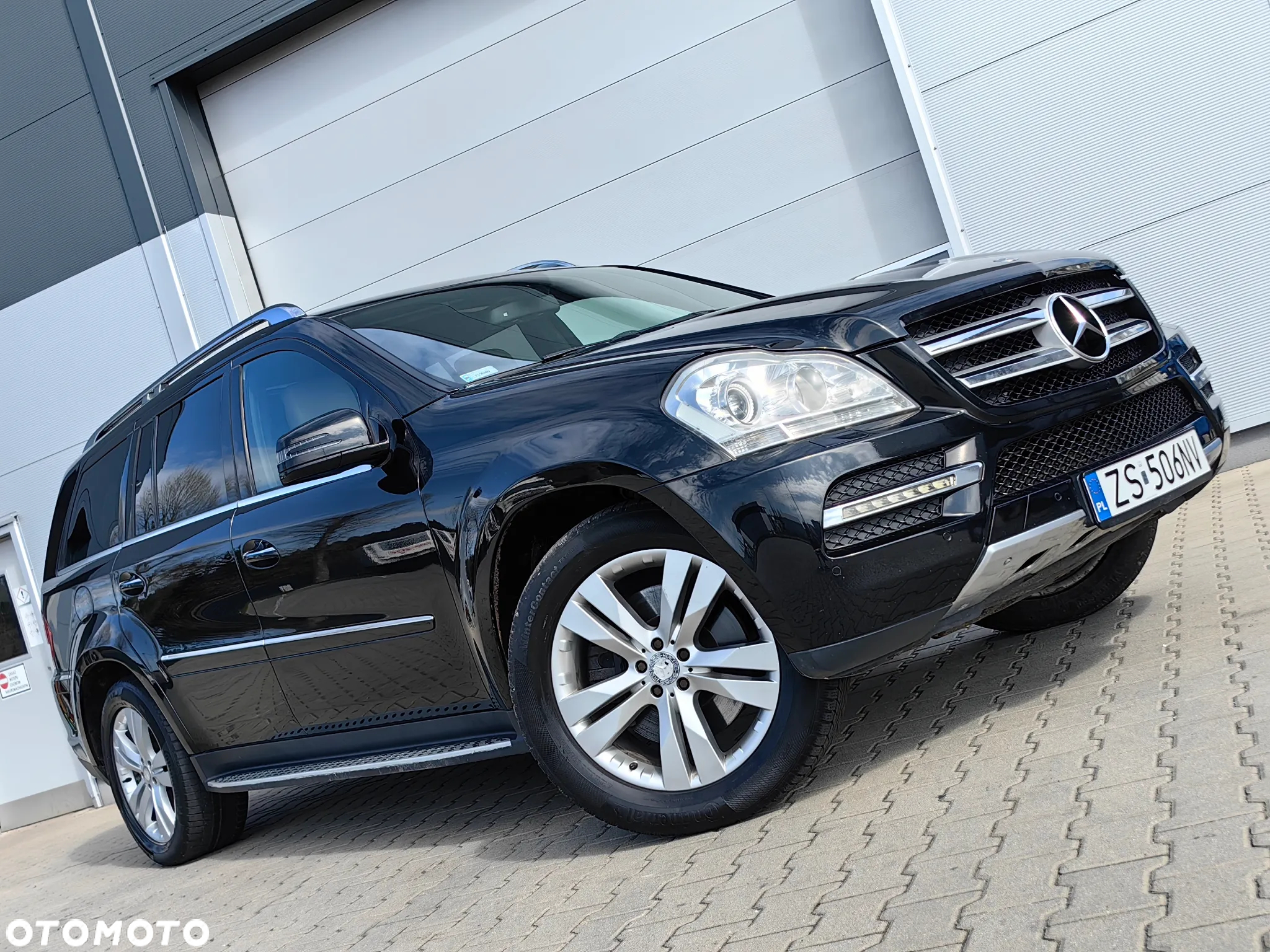 Mercedes-Benz GL 450 CDI - 32