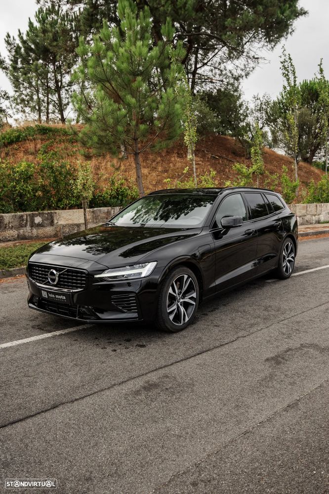 Volvo V60 2.0 T6 AWD TE R-Design - 2