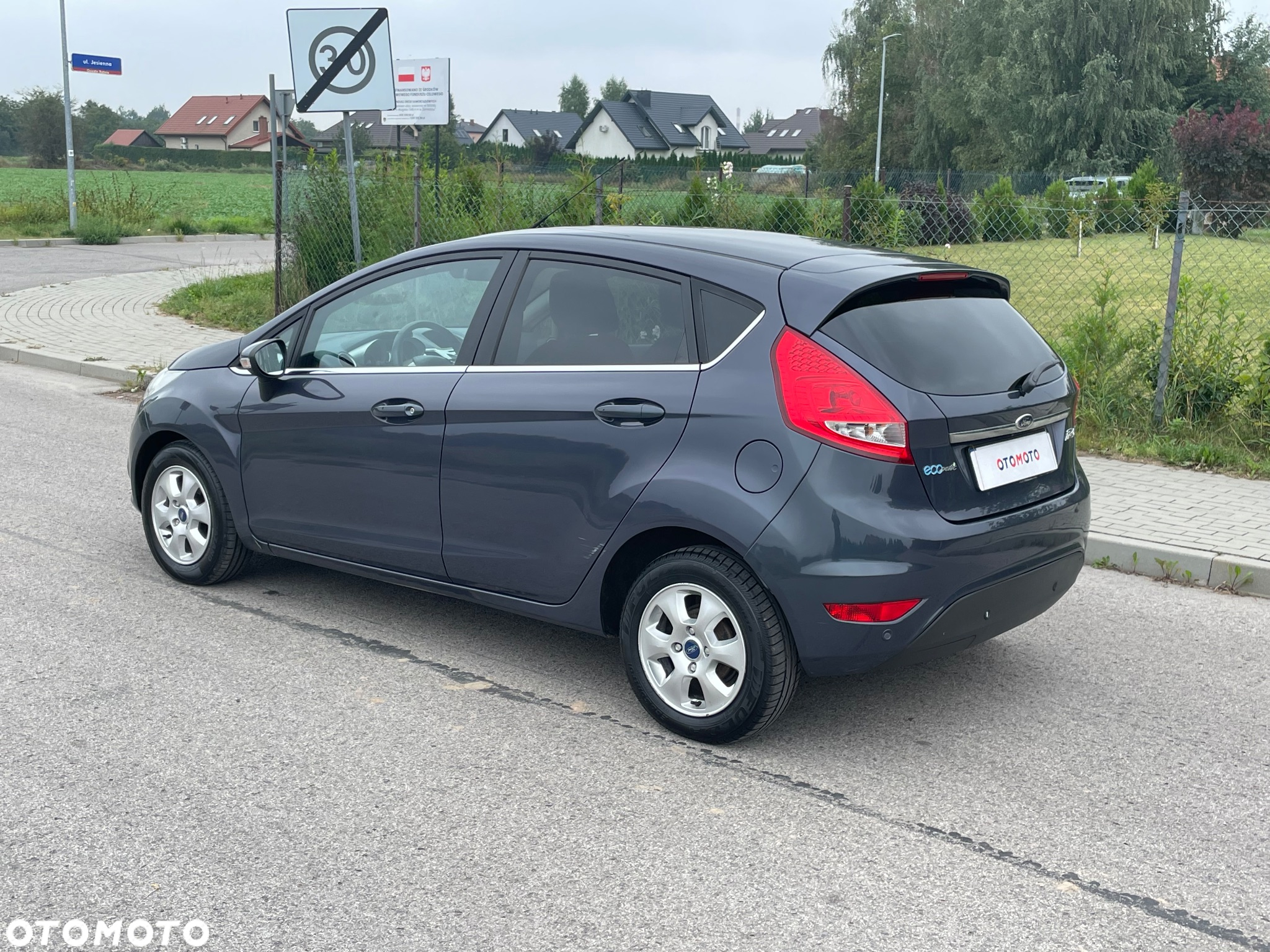 Ford Fiesta 1.6 TDCi DPF Titanium - 36