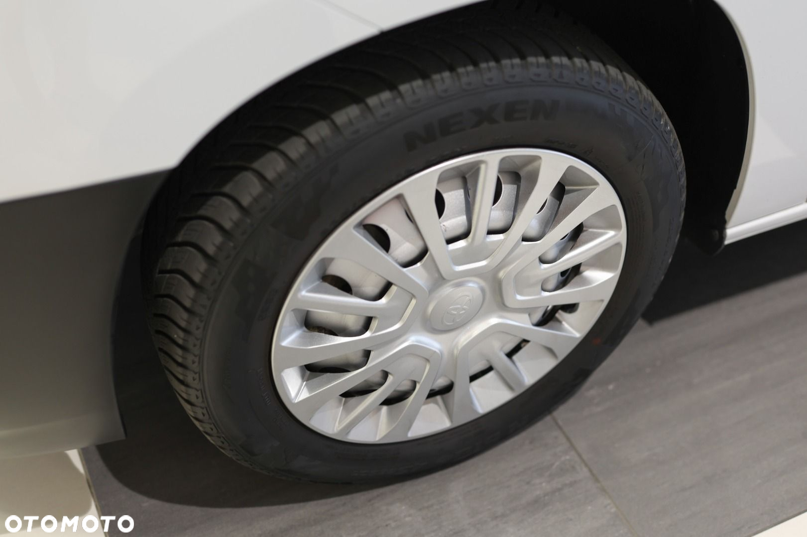 Toyota PROACE CITY - 25