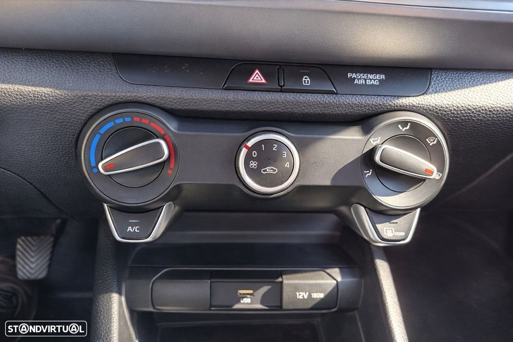 Kia Stonic 1.2 Dynamic - 20