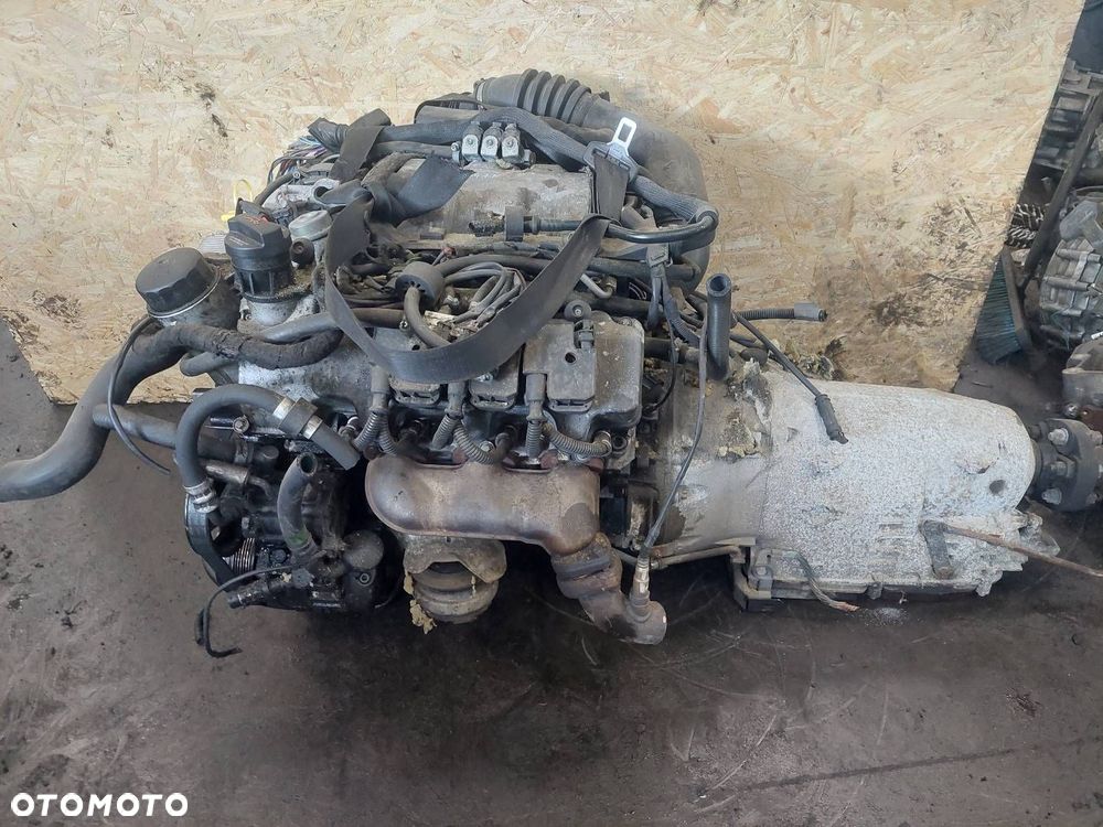 SILNIK BENZYNOWY KOMPLETNY + SKRZYNIA MERCEDES W210 E240 112914 722696 - 1