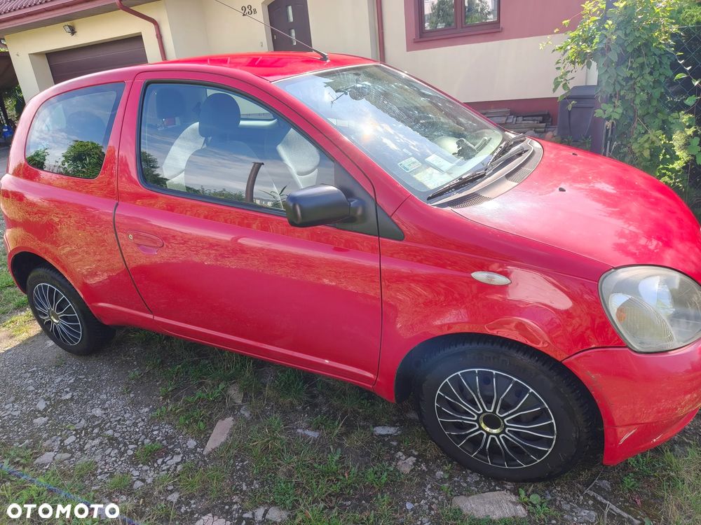 Toyota Yaris 1.3 - 2
