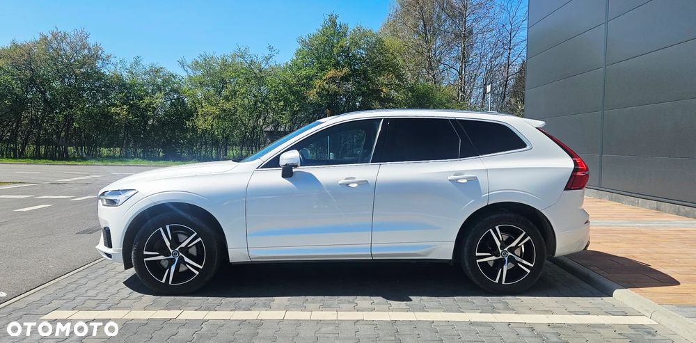 Volvo XC 60 D4 R-Design - 2