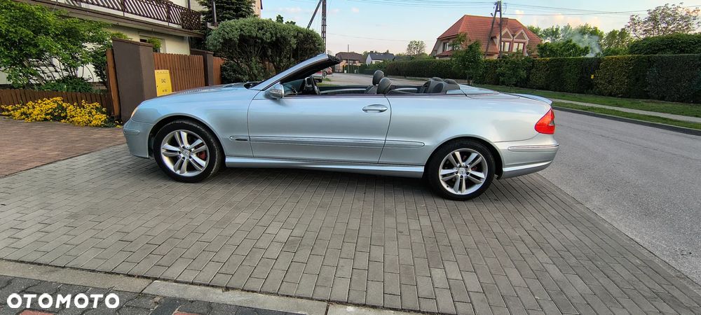 Mercedes-Benz CLK - 2