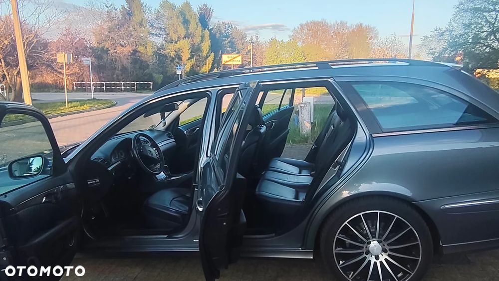 Mercedes-Benz Klasa E 320 CDI 7G-TRONIC Avantgarde BusinessEDITION - 3