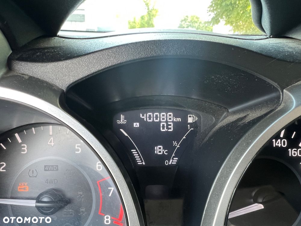 Nissan Juke 1.6 N-Connecta - 12