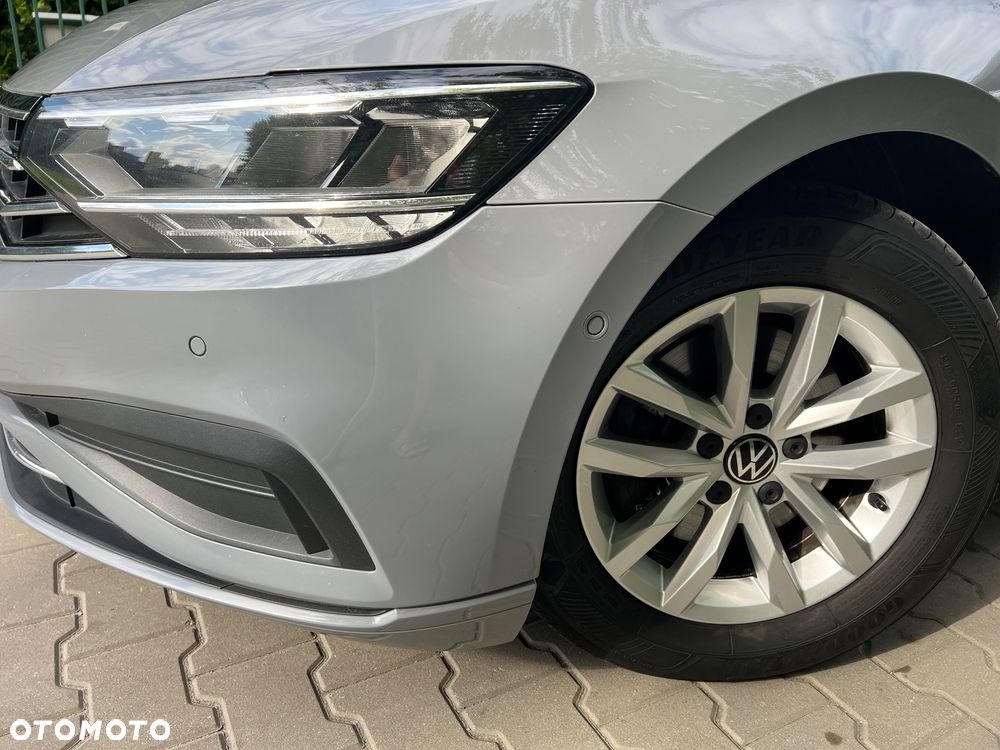 Volkswagen Passat Variant 1.5 TSI EVO Business DSG - 12