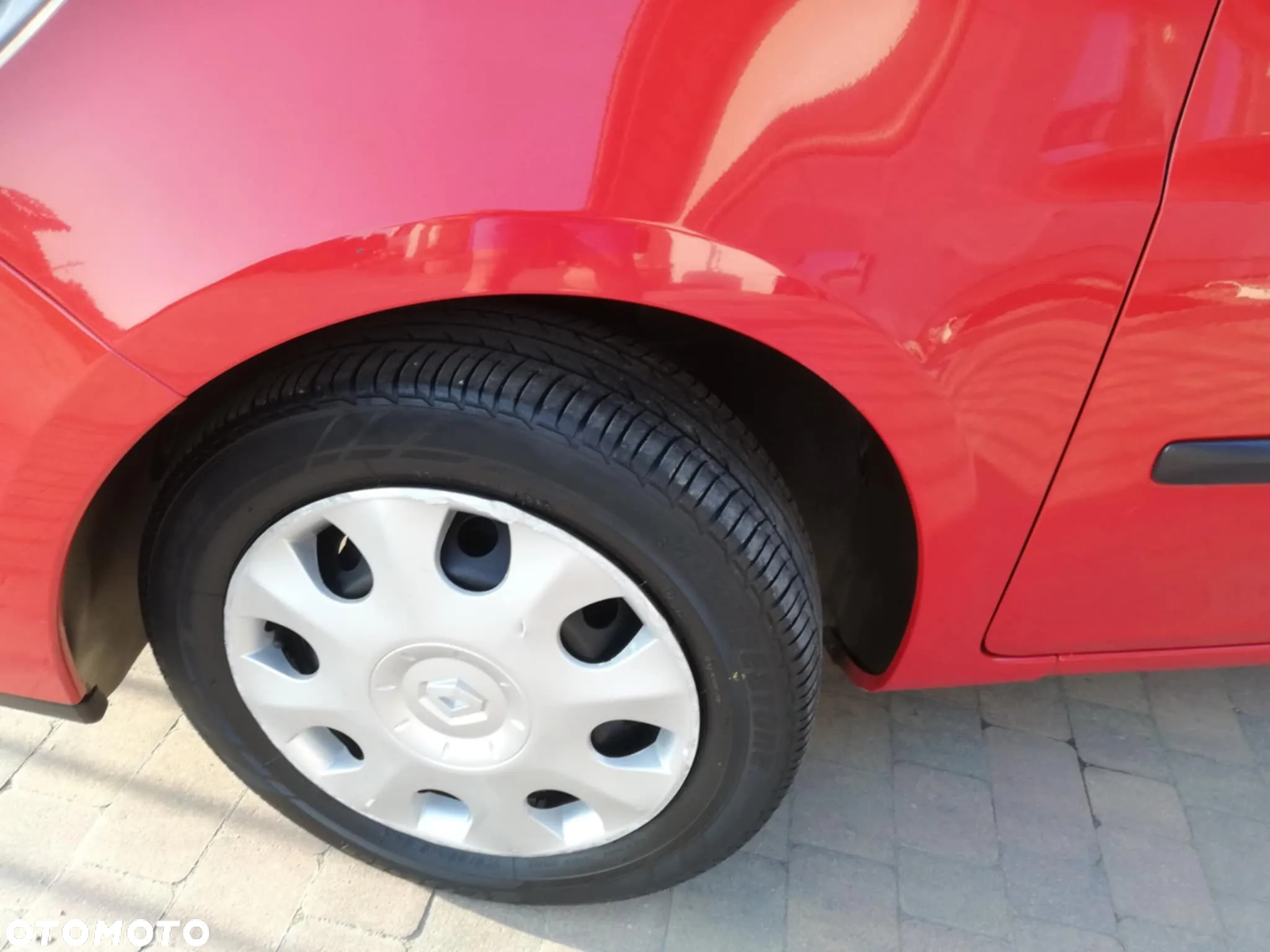 Renault Clio 1.2 16V Alize - 4