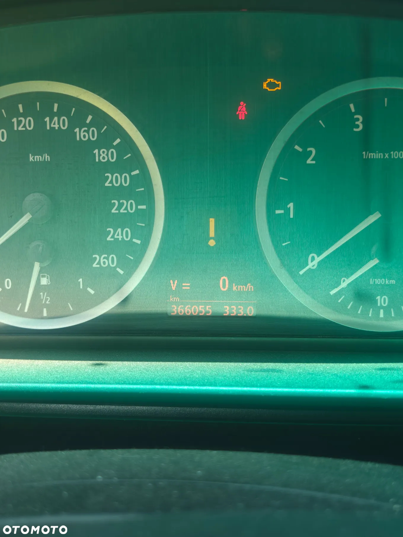 BMW Seria 5 523i - 6