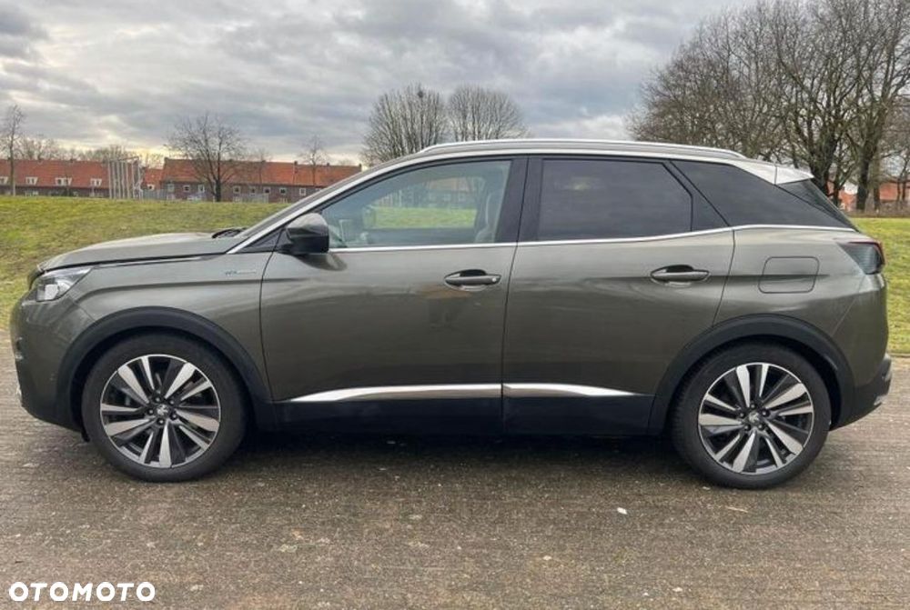 Peugeot 3008 1.6 PureTech Hybrid4 PHEV GT Pack S&S EAT8 - 6