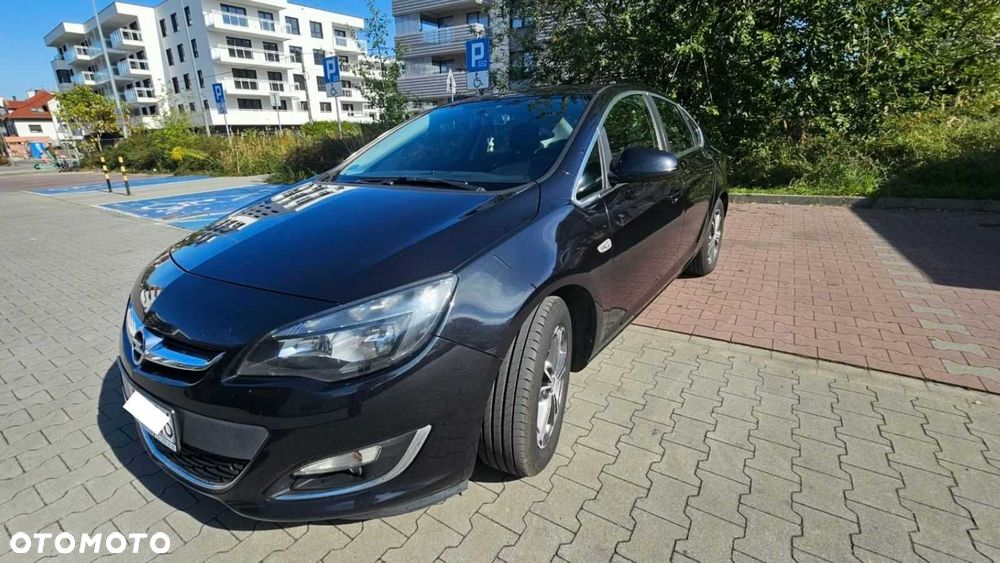 Opel Astra - 2