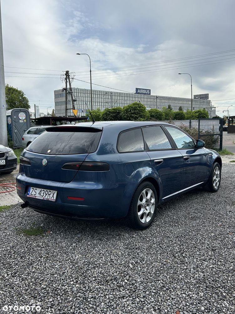 Alfa Romeo 159 - 3