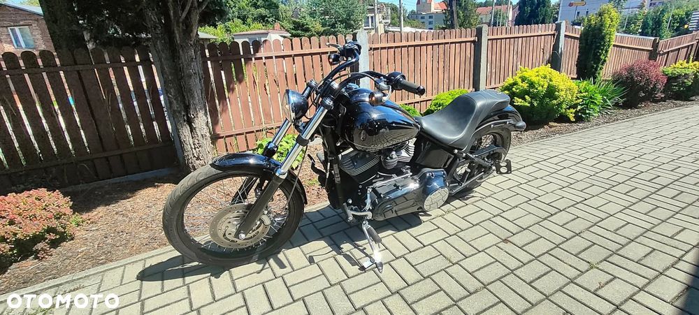 Harley-Davidson Softail Blackline - 4