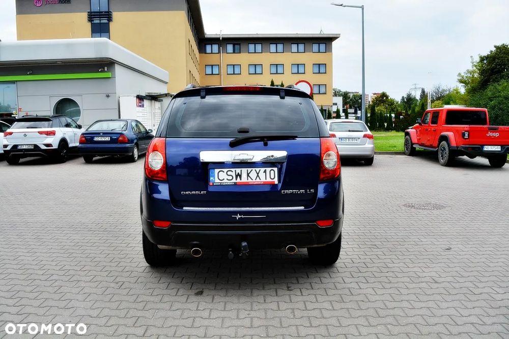 Chevrolet Captiva 2.4 2WD 5 Sitzer LS - 17