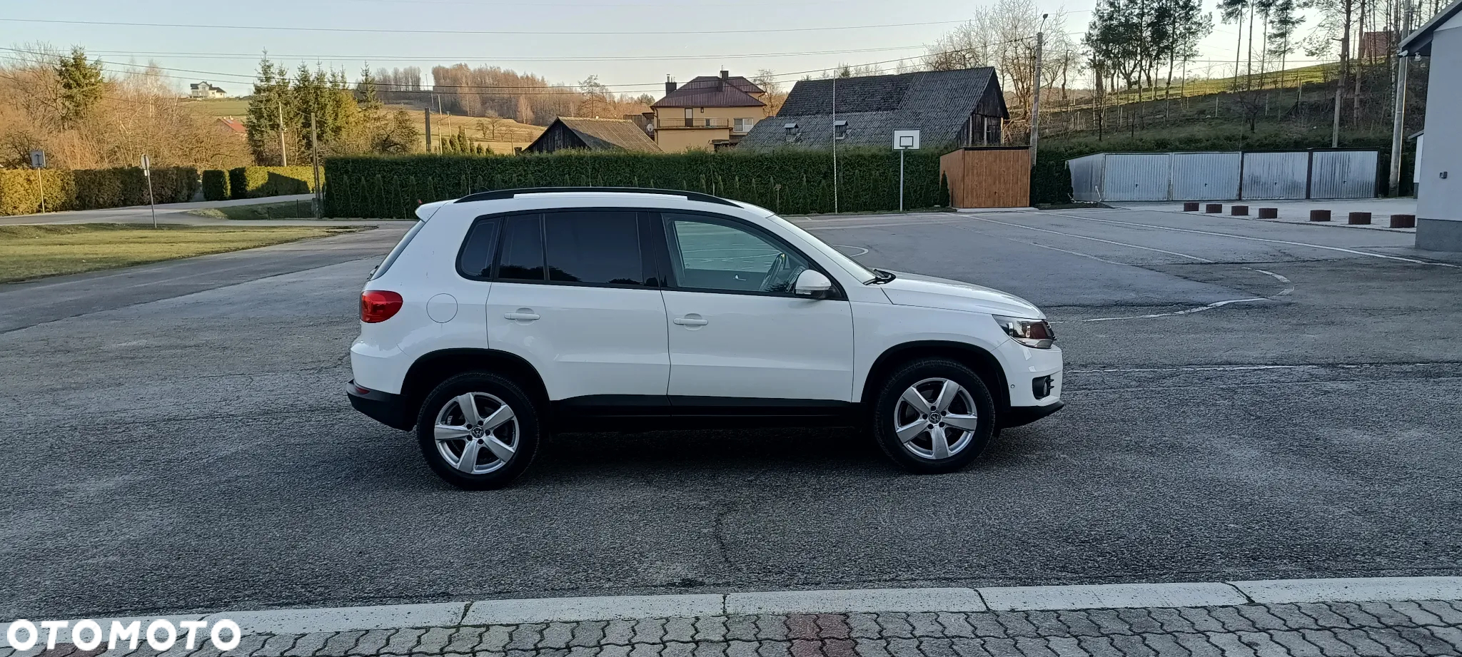 Volkswagen Tiguan 2.0 TDI DPF BlueMotion Technology Sport & Style - 6