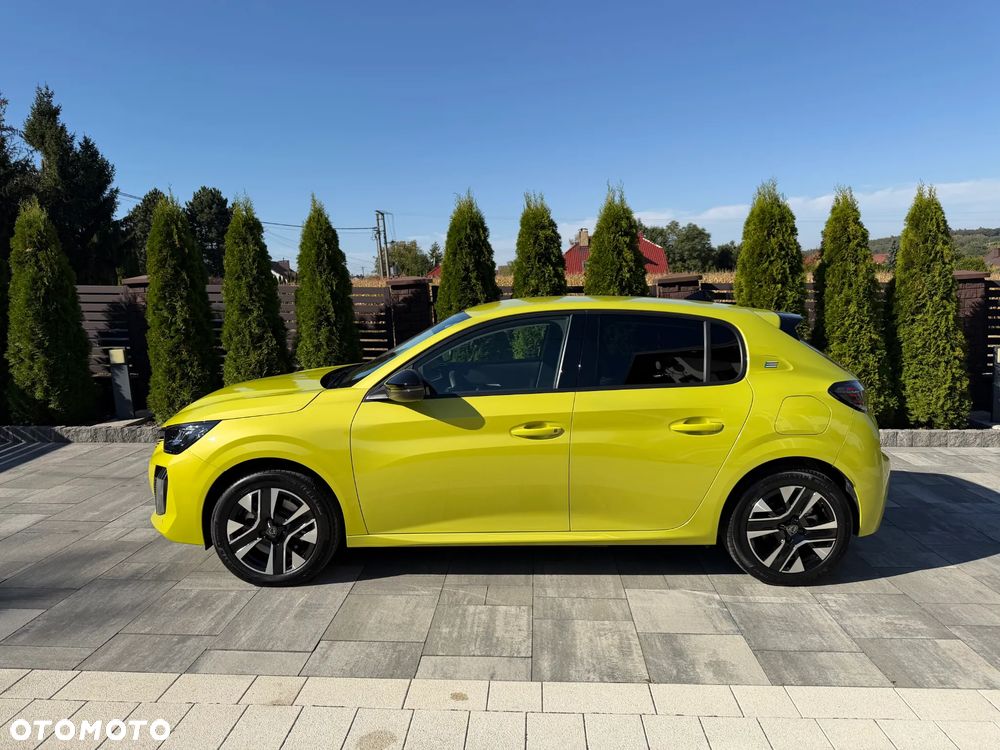 Peugeot 208 Allure - 4