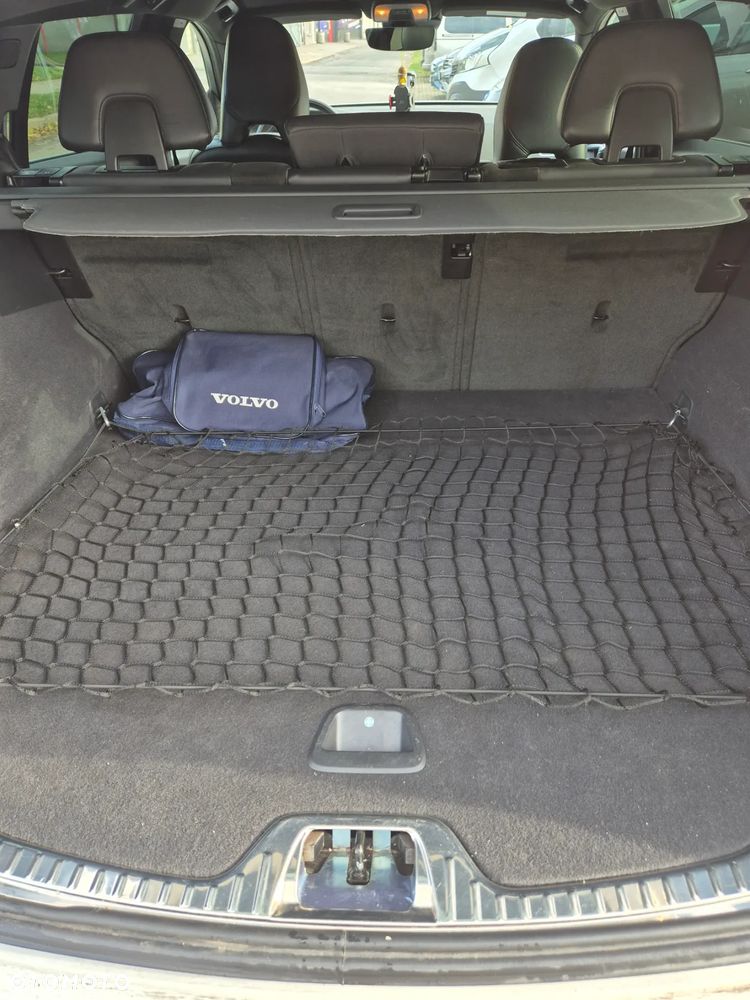 Volvo V60 D4 Drive-E R-Design Momentum - 17