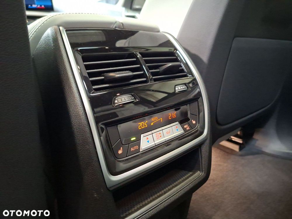 BMW X5 - 25