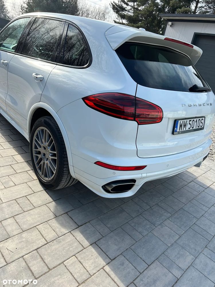 Porsche Cayenne Platinum Edition - 7