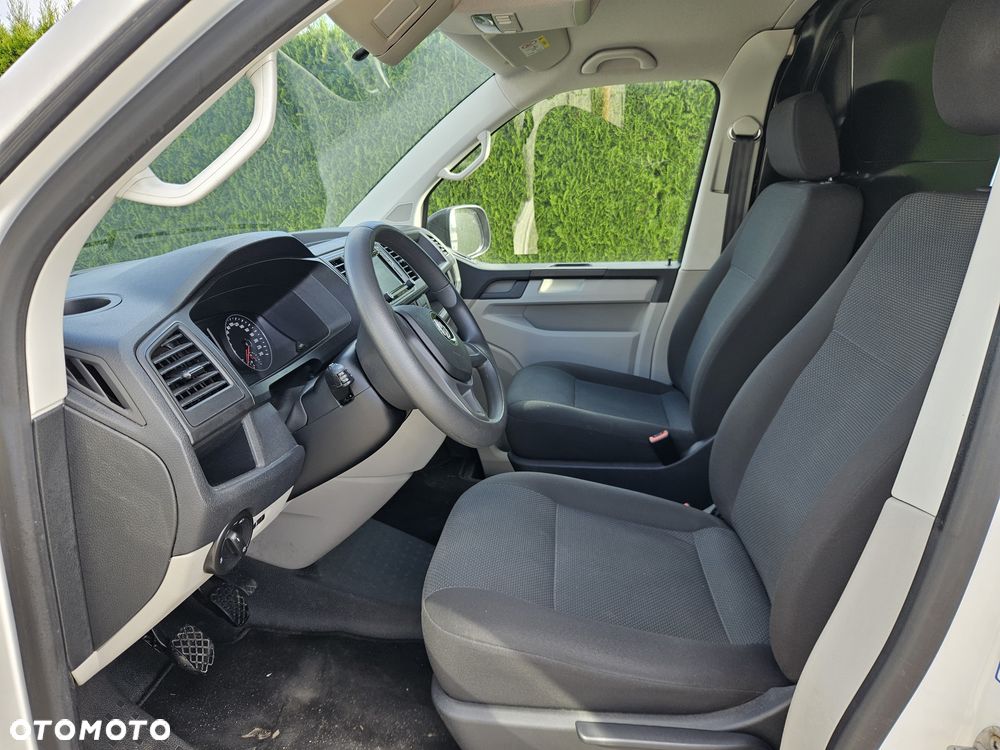 Volkswagen Transporter Caravelle Kurz Comfortline - 21