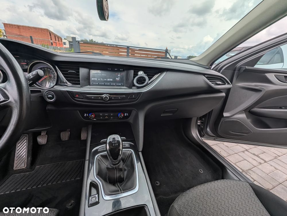 Opel Insignia 1.6 CDTI Enjoy S&S - 9
