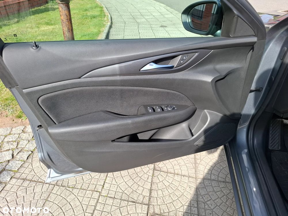 Opel Insignia 2.0 CDTI Business Edition S&S - 26